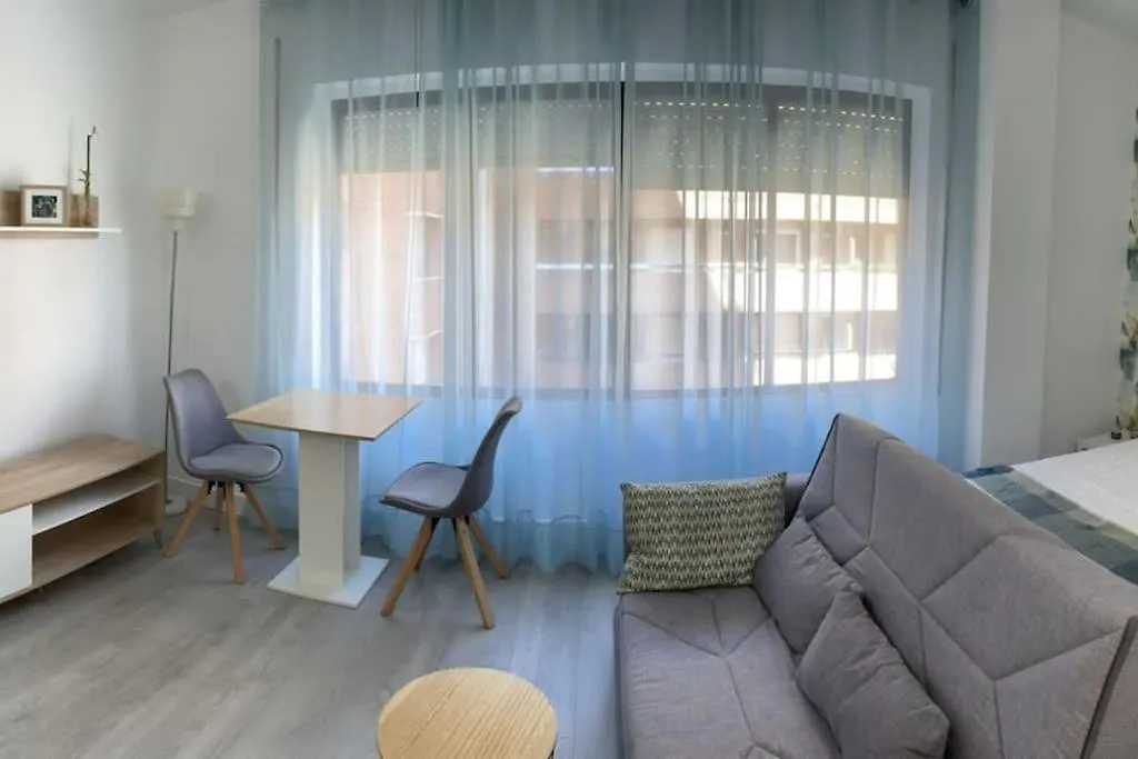 Oasis Plus Seville